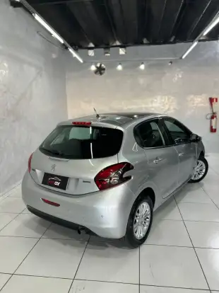 PEUGEOT-208-1.2 ALLURE 12V FLEX 4P MANUAL PEUGEOT-208-2017