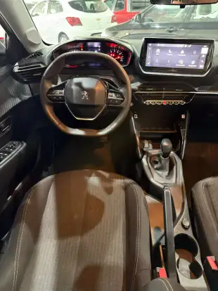 PEUGEOT-208-2022