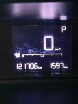 PEUGEOT-208-2022