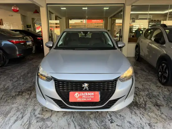 PEUGEOT-208-2021