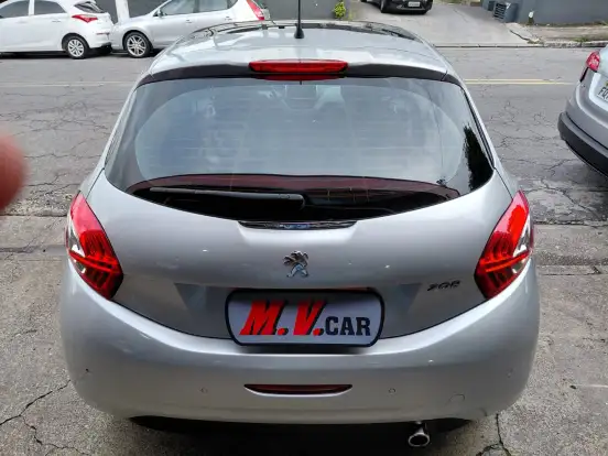 PEUGEOT-208-1.6 ALLURE 16V FLEX 4P AUTOMÁTICO PEUGEOT-208-2016