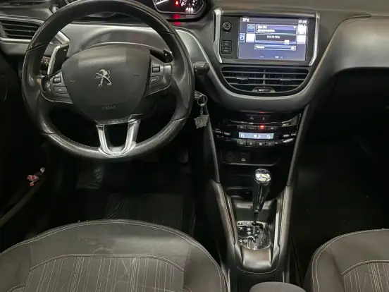 PEUGEOT-208-1.6 GRIFFE 16V FLEX 4P AUTOMÁTICO PEUGEOT-208-2015