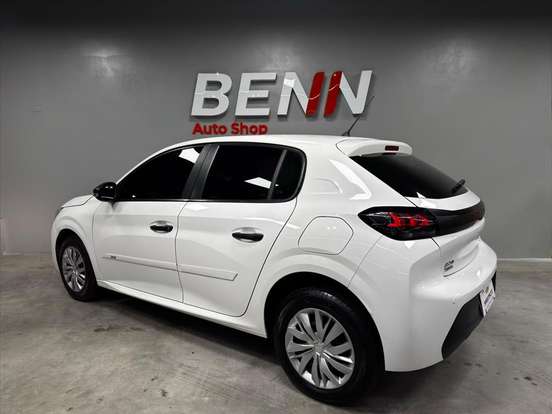 PEUGEOT-208-2024