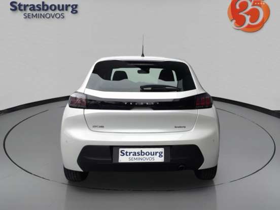 PEUGEOT-208-2022