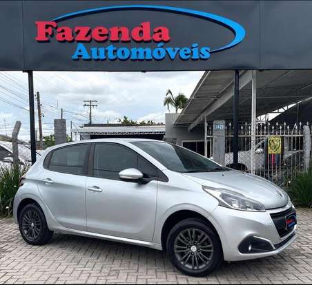 PEUGEOT-208-2018