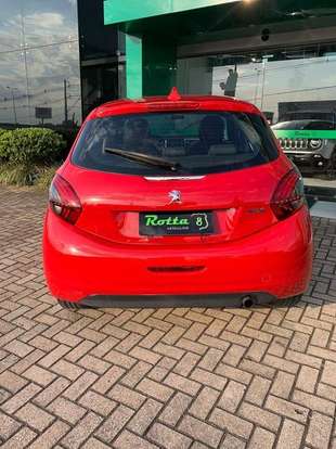 PEUGEOT-208-2015