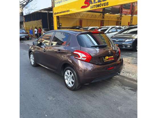 PEUGEOT-208-2014