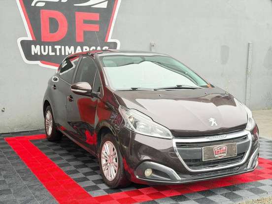 PEUGEOT-208-2017