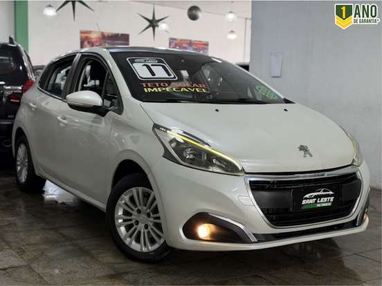 PEUGEOT-208-2016