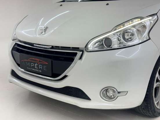 PEUGEOT-208-1.6 GRIFFE 16V FLEX 4P AUTOMÁTICO PEUGEOT-208-2013