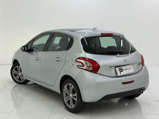 PEUGEOT-208-1.6 GRIFFE 16V FLEX 4P MANUAL PEUGEOT-208-2015