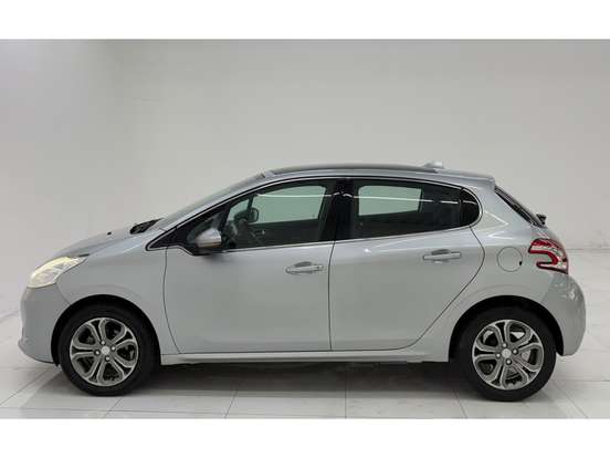PEUGEOT-208-1.6 GRIFFE 16V FLEX 4P MANUAL PEUGEOT-208-2015