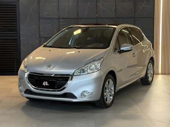 PEUGEOT-208-1.6 GRIFFE 16V FLEX 4P MANUAL PEUGEOT-208-2015