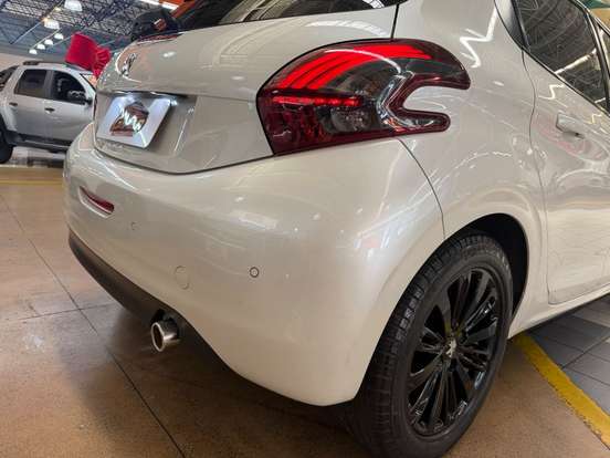 PEUGEOT-208-1.6 SPORT 16V FLEX 4P MANUAL PEUGEOT-208-2016