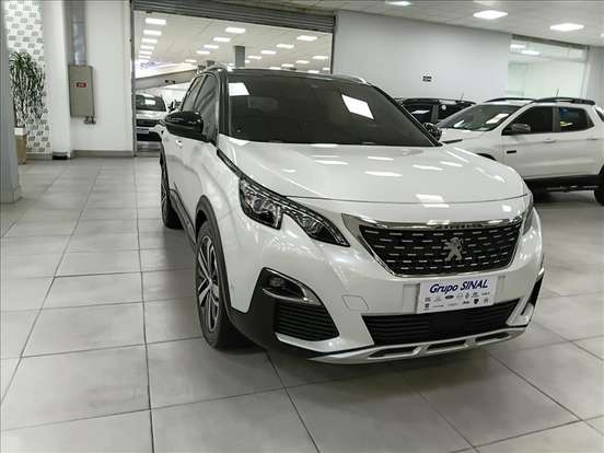 PEUGEOT-3008-2019