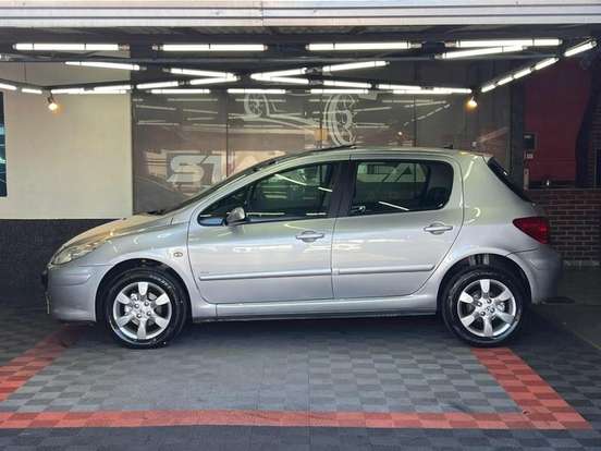 PEUGEOT-307-1.6 PRESENCE 16V FLEX 4P MANUAL PEUGEOT-307-2009