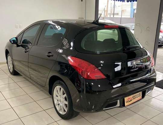 PEUGEOT-308-2012
