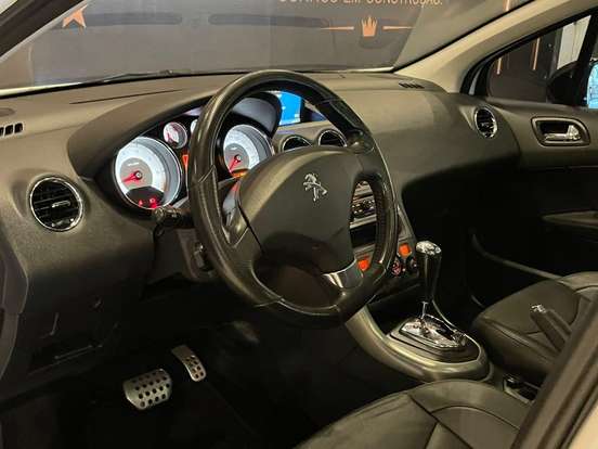 PEUGEOT-308-2013