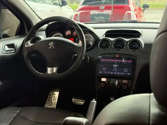 PEUGEOT-408-2015