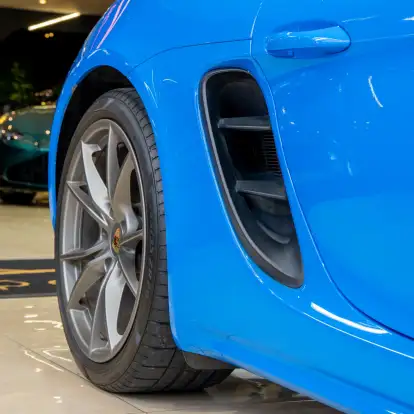 PORSCHE-718-2024
