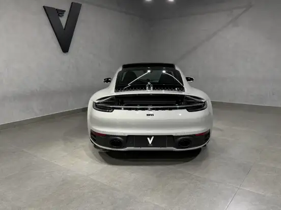 PORSCHE-911-2023