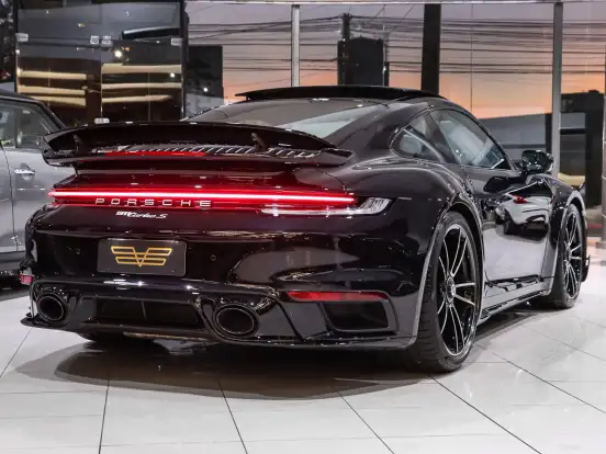 PORSCHE-911-2024