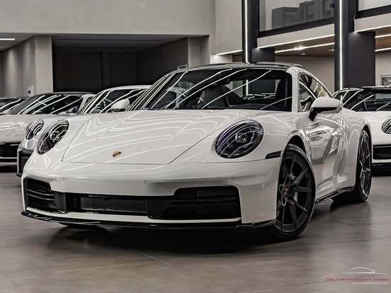 PORSCHE-911-2025