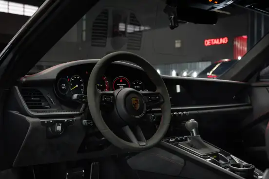 PORSCHE-911-2021