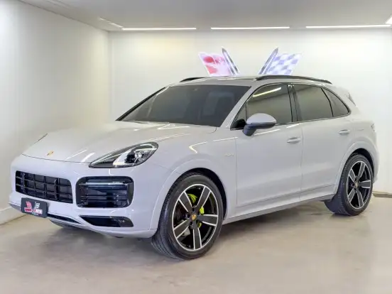 PORSCHE-CAYENNE-3.0 V6 E-HYBRID AWD TIPTRONIC S PORSCHE-CAYENNE-2020