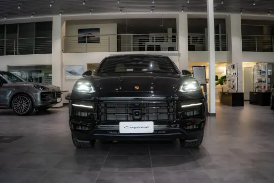 PORSCHE-CAYENNE-2026
