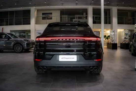 PORSCHE-CAYENNE-2026