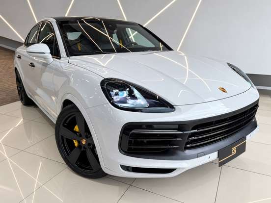 PORSCHE-CAYENNE-2019