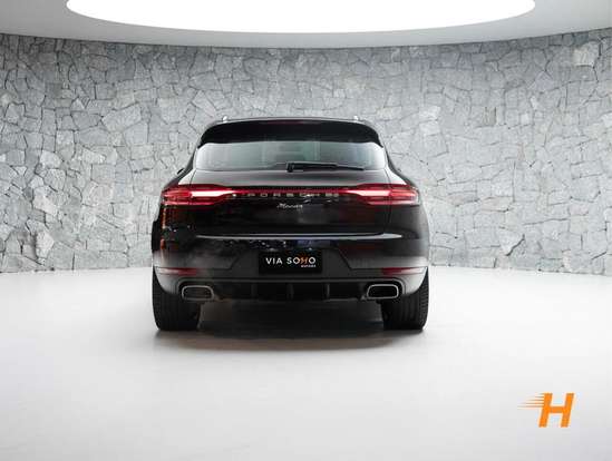 PORSCHE-MACAN-2021