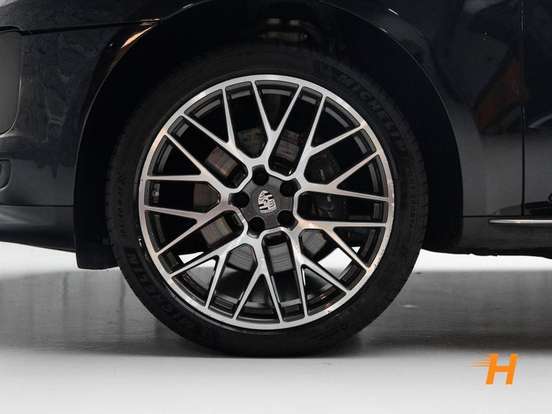 PORSCHE-MACAN-2.0 16V GASOLINA 4P AUTOMÁTICO PORSCHE-MACAN-2021