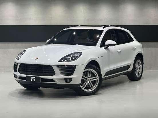 PORSCHE-MACAN-2017