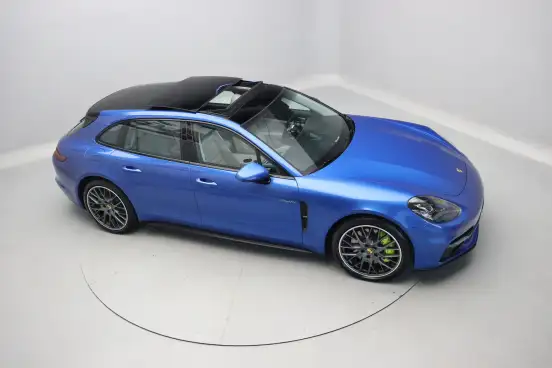 PORSCHE-PANAMERA-2018