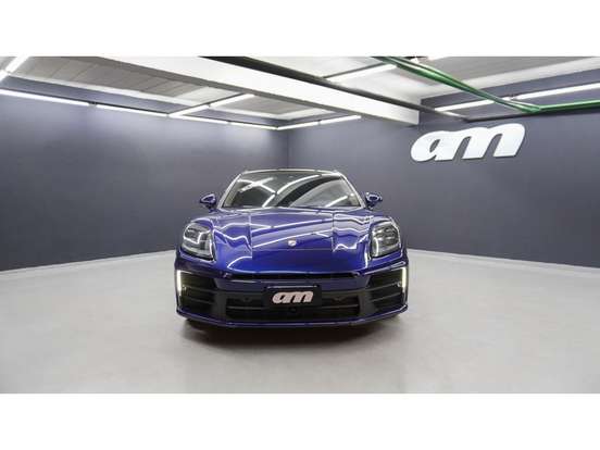 PORSCHE-PANAMERA-2024