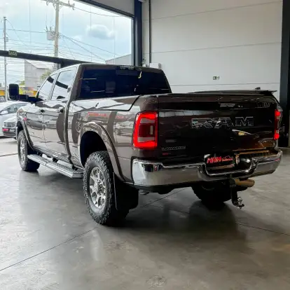 RAM-2500-6.7 I6 TURBO DIESEL LARAMIE CD 4X4 AUTOMÁTICO RAM-2500-2020