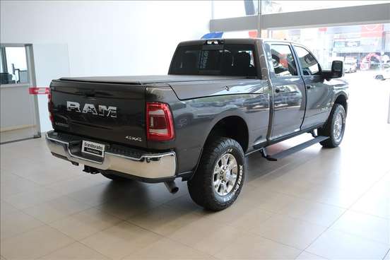 RAM-2500-6.7 I6 TURBO DIESEL LARAMIE CD 4X4 AUTOMÁTICO RAM-2500-2023