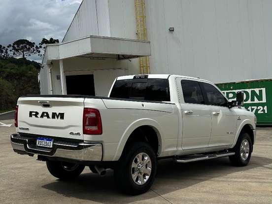 RAM-2500-6.7 I6 TURBO DIESEL LARAMIE CD 4X4 AUTOMÁTICO RAM-2500-2020