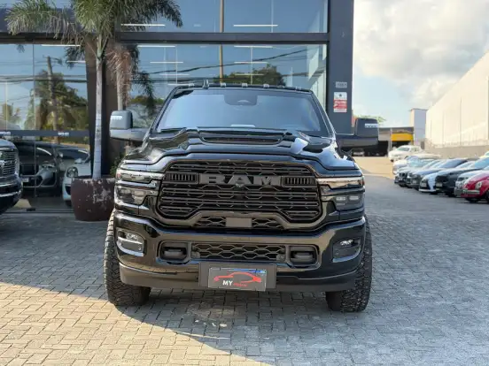 RAM-3500-6.7 I6 TURBO DIESEL LARAMIE NIGHT EDITION CD 4X4 AUTOMÁTICO RAM-3500-2025