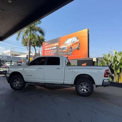 RAM-3500-6.7 I6 TURBO DIESEL LARAMIE CD 4X4 AUTOMÁTICO RAM-3500-2022