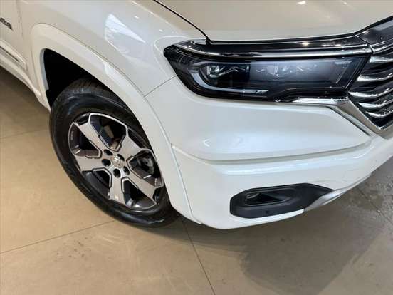 RAM-RAMPAGE-2.0 TURBO DIESEL LARAMIE 4X4 AUTOMÁTICO RAM-RAMPAGE-2024