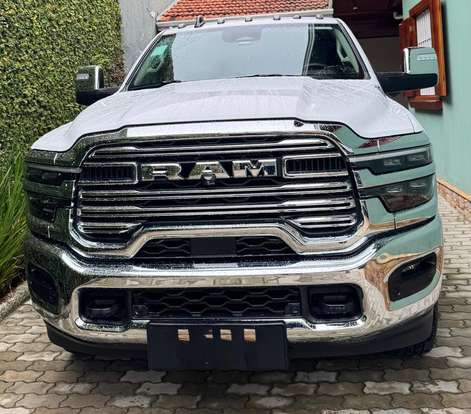RAM-2500-6.7 I6 TURBO DIESEL LARAMIE CD 4X4 AUTOMÁTICO RAM-2500-2025