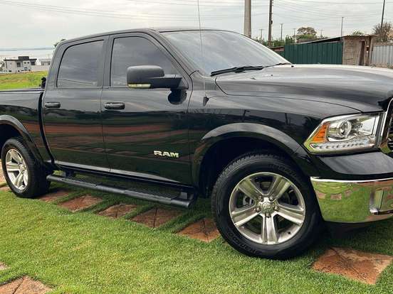RAM-CLASSIC-5.7 V8 GASOLINA LARAMIE CD 4X4 AUTOMÁTICO RAM-CLASSIC-2023