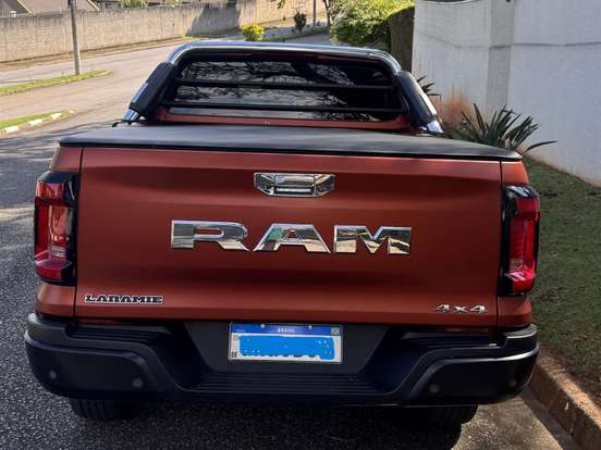 RAM-DAKOTA-2.2 TURBO DIESEL LARAMIE 4X4 AUTOMÁTICO RAM-DAKOTA-2026