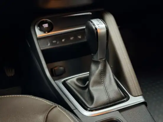 RENAULT-CAPTUR-2022