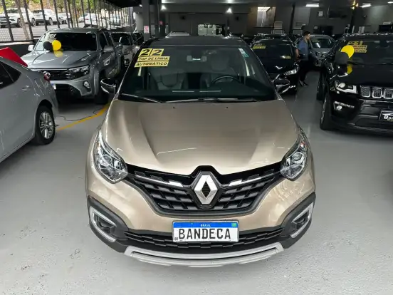 RENAULT-CAPTUR-2021