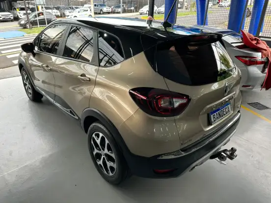RENAULT-CAPTUR-1.3 TCE FLEX INTENSE X-TRONIC RENAULT-CAPTUR-2021