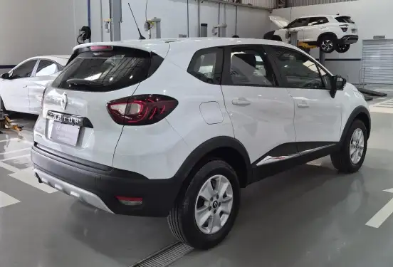 RENAULT-CAPTUR-2019